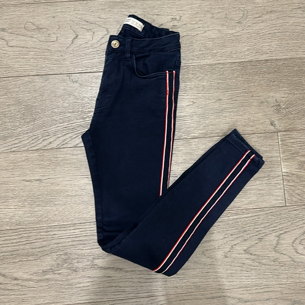 EUC Zara Navy Stripe Skinny Pants